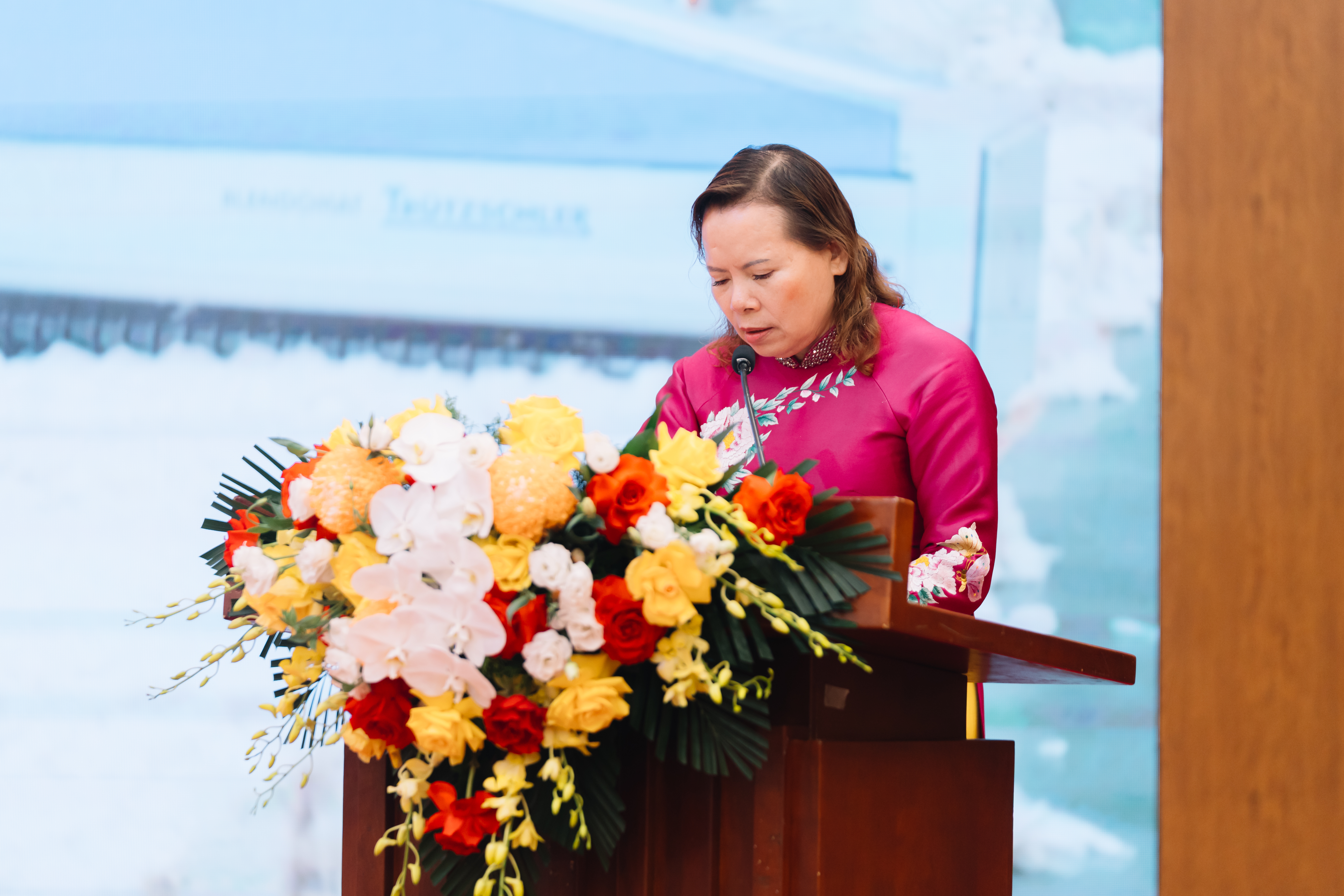 Bà Vũ Thị Suốt (Bitexco Nam Long) đã chia sẻ những câu chuyện truyền cảm hứng về việc làm chủ công nghệ, kiên định con đường riêng để đưa thương hiệu Việt vươn tầm quốc tế.
