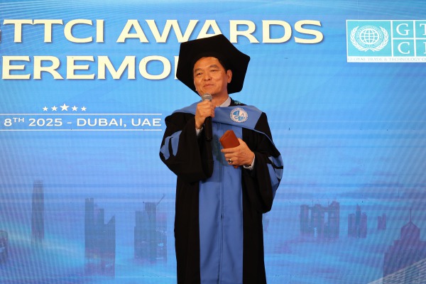 DUBAI - AI CẬP 2025 Diễn đàn KH & KT toàn cầu
